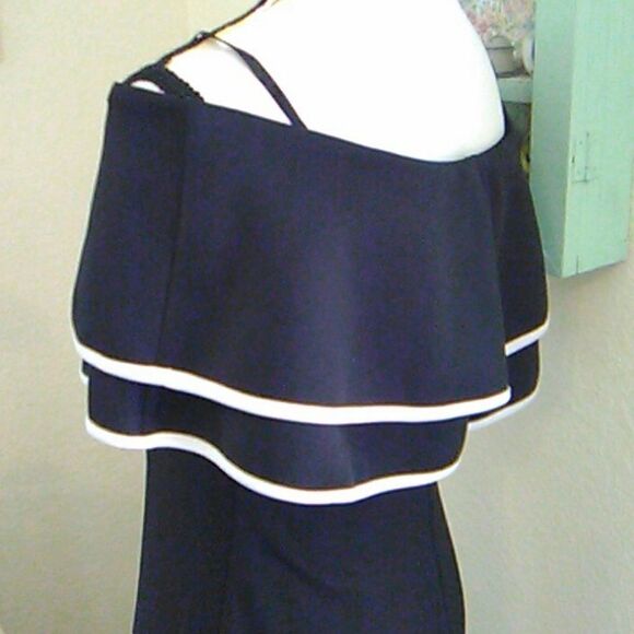 Sweet Storm Off Shoulder Evening Dress - Picture 5 of 13